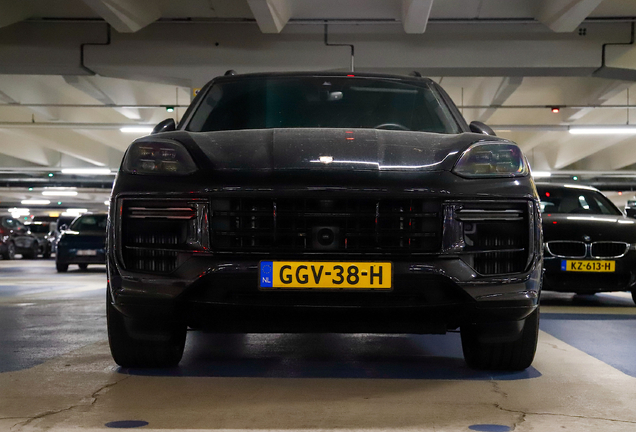 Porsche 9YA Cayenne Turbo E-Hybrid