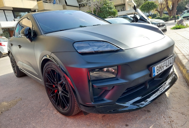 Porsche Macan EV Turbo