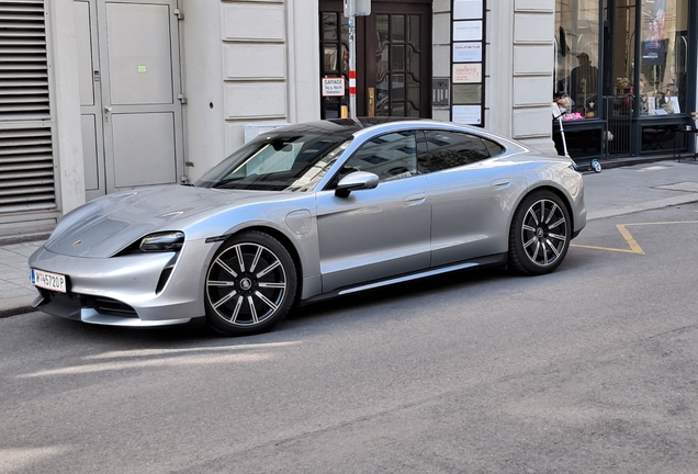 Porsche Taycan Turbo MkI