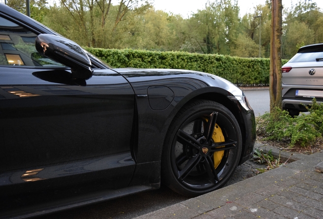 Porsche Taycan Turbo S MkI