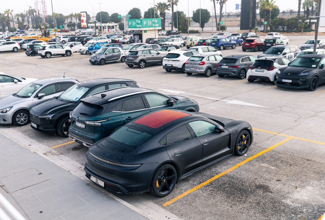 Porsche Taycan Turbo S MkI