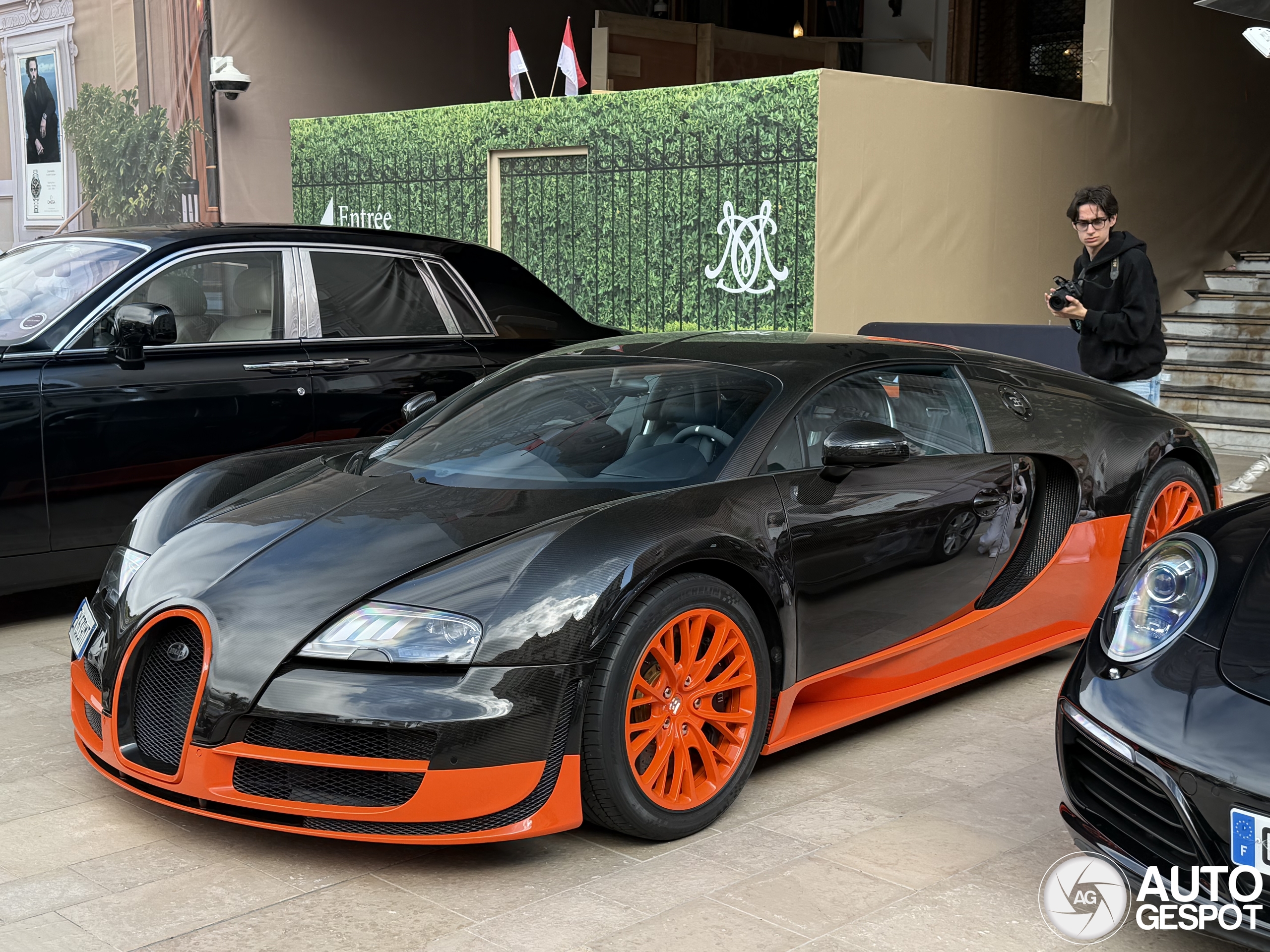 Bugatti Veyron 16.4 Super Sport World Record Edition