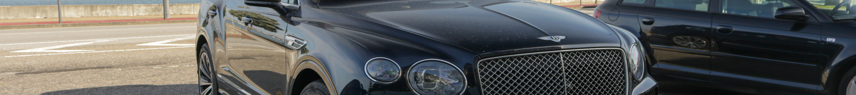 Bentley Bentayga Hybrid 2021