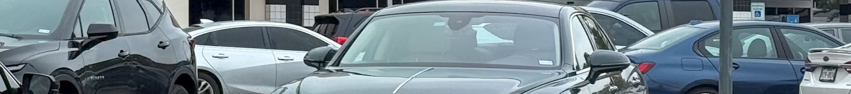 Bentley Flying Spur V8 2024 Edition 8