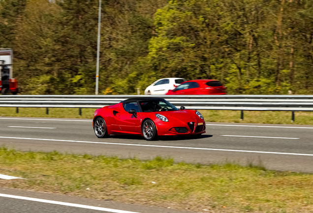 Alfa Romeo 4C Spider