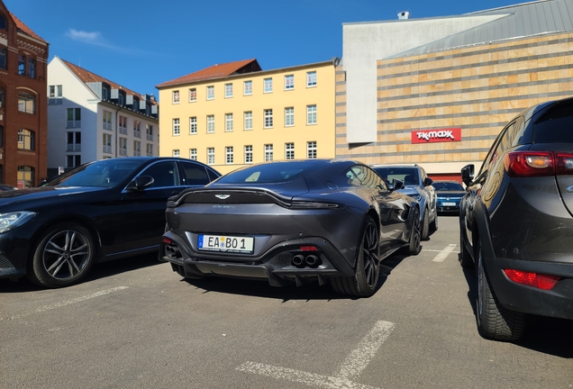 Aston Martin V8 Vantage 2018
