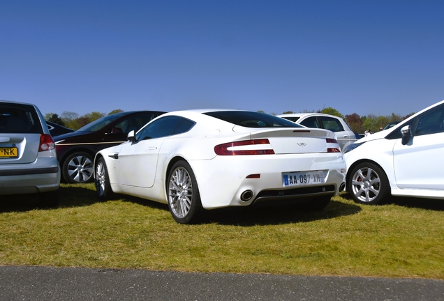 Aston Martin V8 Vantage