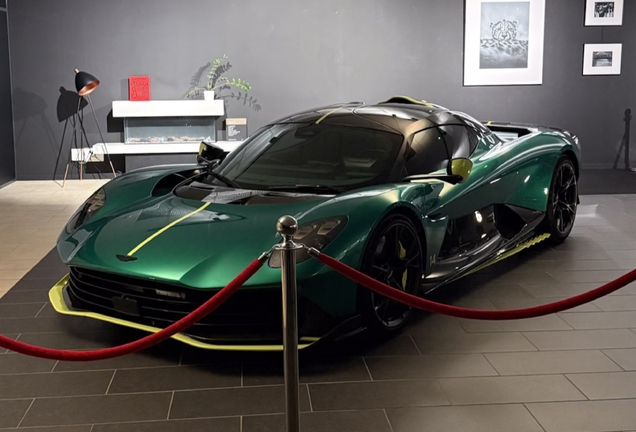 Aston Martin Valhalla
