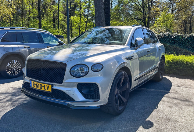 Bentley Bentayga Hybrid 2021