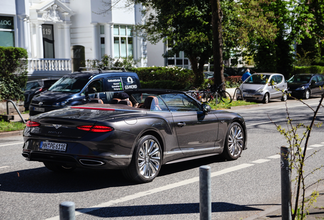 Bentley Continental GTC Mulliner 2025