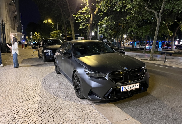 BMW M5 G90