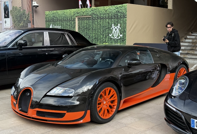 Bugatti Veyron 16.4 Super Sport World Record Edition