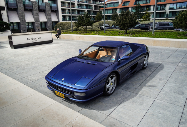Ferrari F355 Spider
