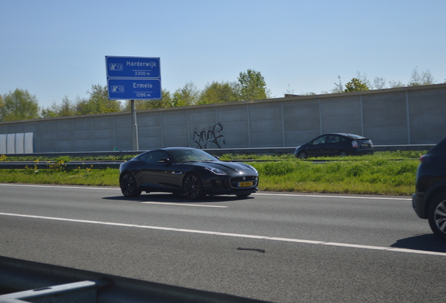Jaguar F-TYPE S Coupé