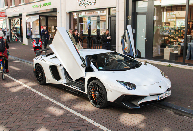 Lamborghini Aventador LP750-4 SuperVeloce