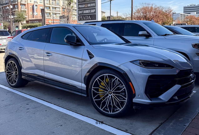 Lamborghini Urus SE
