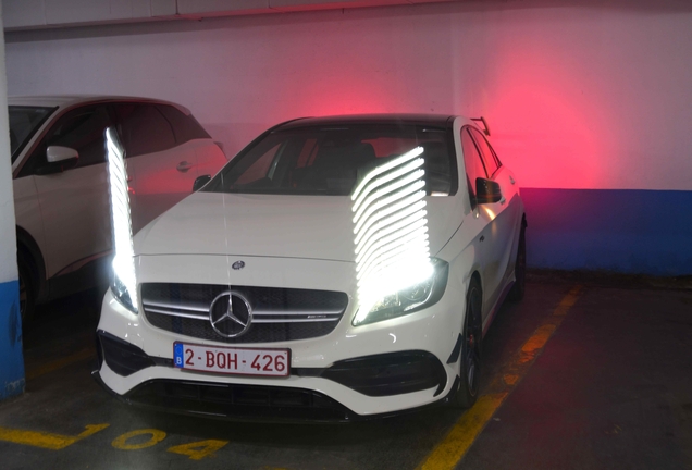 Mercedes-AMG A 45 W176 2015