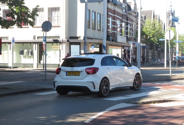 Mercedes-AMG A 45 W176 2015
