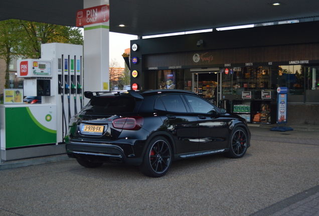 Mercedes-AMG GLA 45 X156