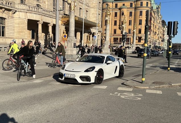 Porsche 718 Cayman GT4 Manthey Racing