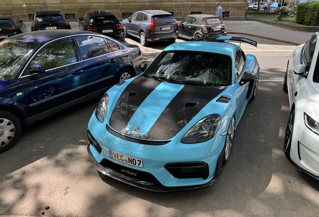 Porsche 718 Cayman GT4 RS Weissach Package