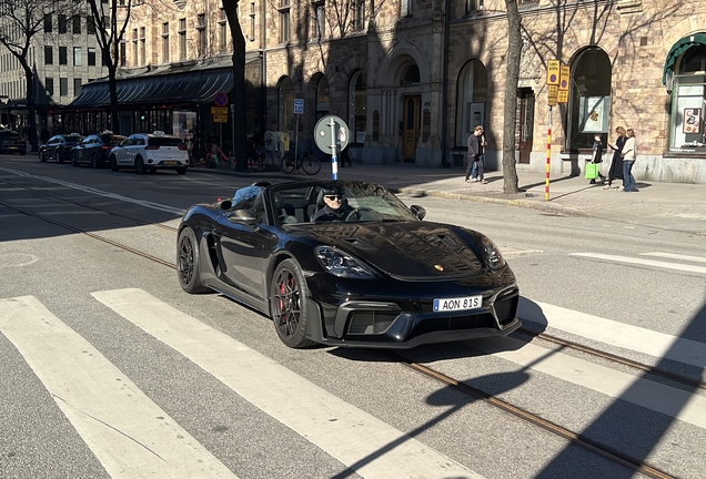 Porsche 718 Spyder RS Weissach Package