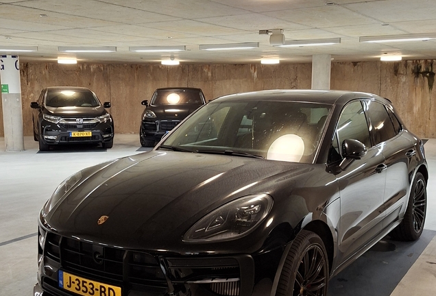 Porsche 95B Macan GTS MkII