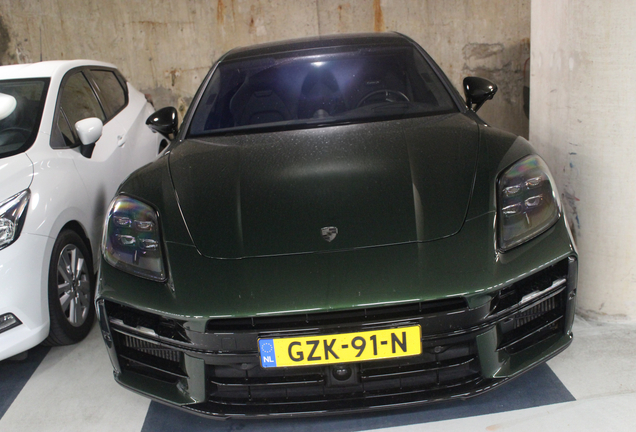 Porsche 972 Panamera Turbo S E-Hybrid