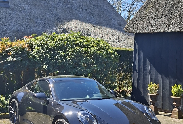 Porsche 992 Carrera 4S MkI