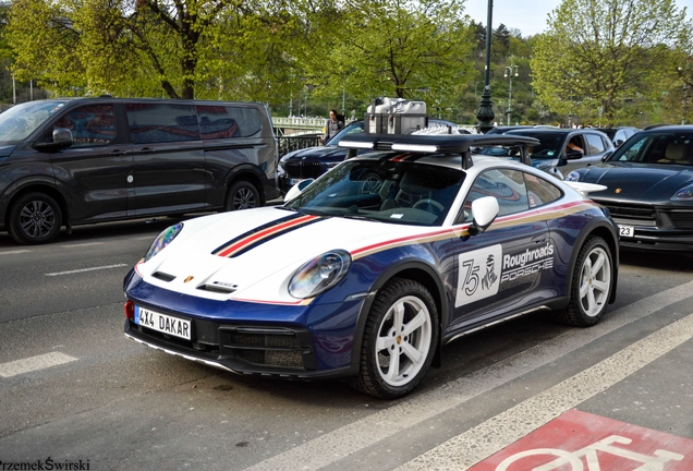 Porsche 992 Dakar