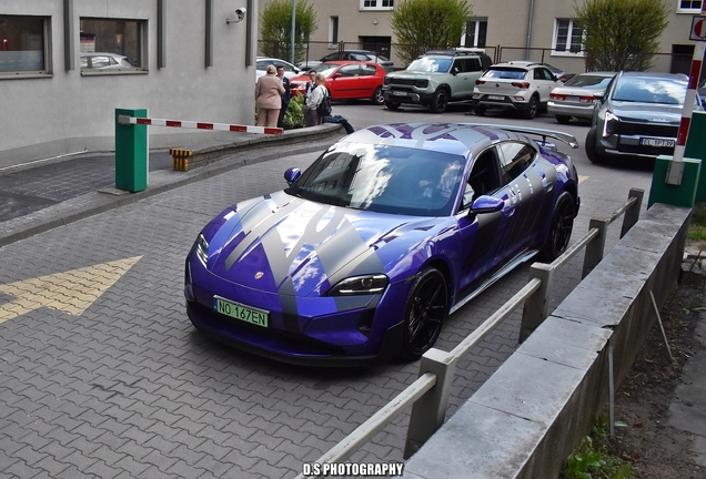 Porsche Taycan Turbo GT Weissach Package