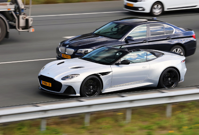 Aston Martin DBS Superleggera Volante