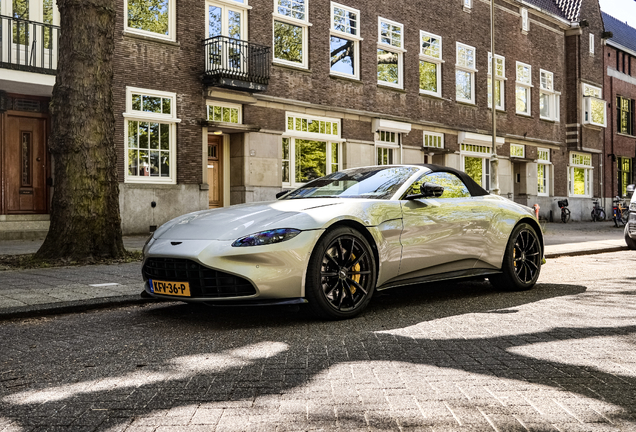 Aston Martin V8 Vantage Roadster 2020