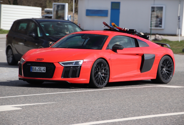 Audi R8 V10 2015