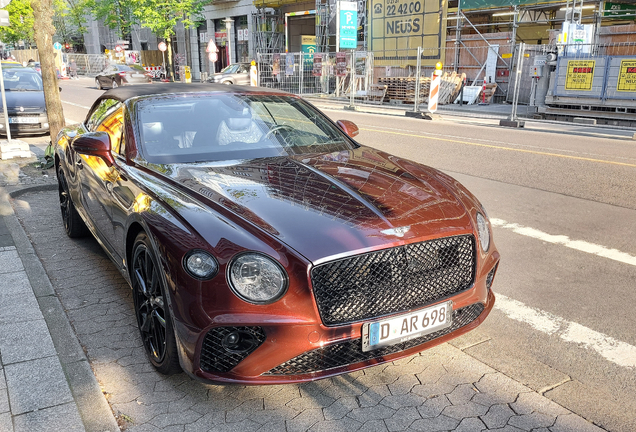 Bentley Continental GTC 2019