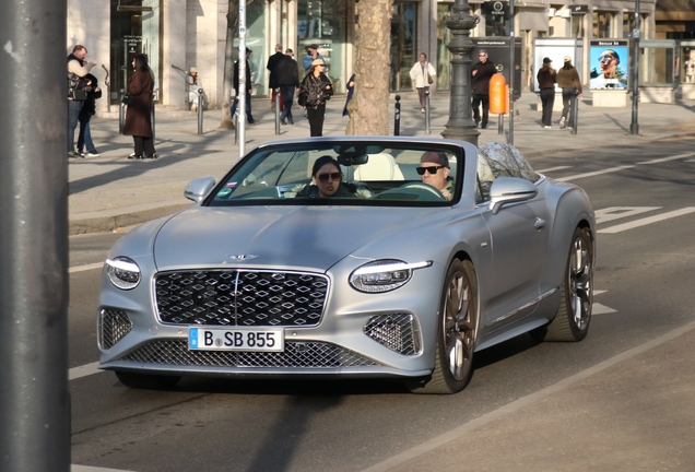 Bentley Continental GTC Mulliner 2025