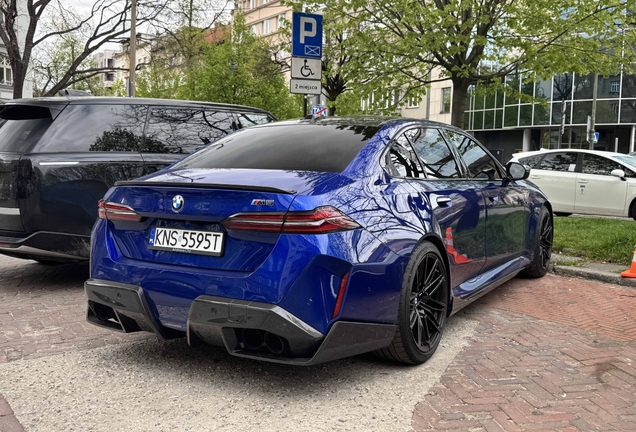 BMW M5 G90