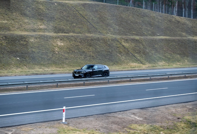 BMW XM G09