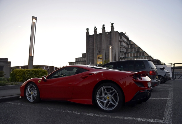 Ferrari F8 Tributo