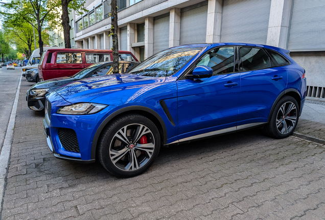 Jaguar F-PACE SVR