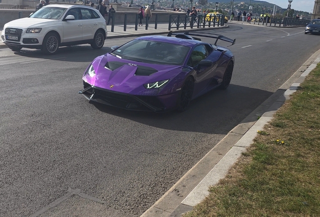 Lamborghini Huracán LP640-2 STO
