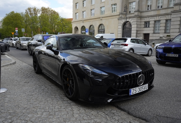 Mercedes-AMG GT 63 C192