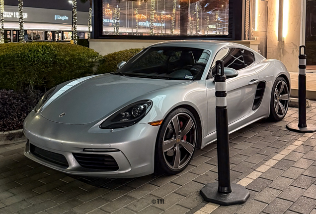 Porsche 718 Cayman S