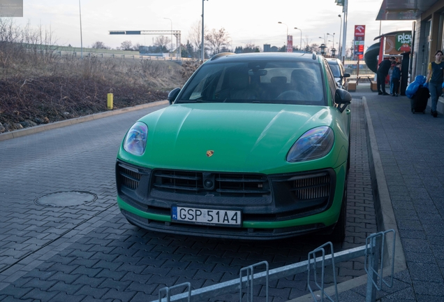 Porsche 95B Macan GTS MkIII