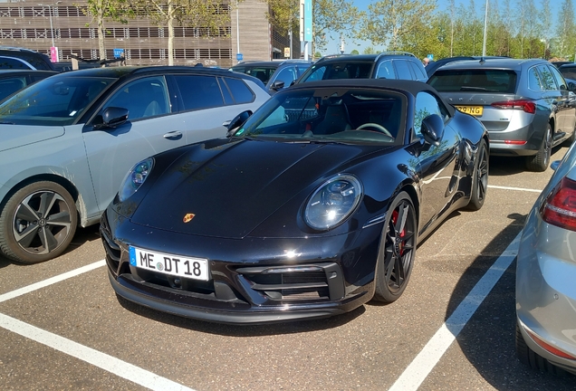 Porsche 992 Carrera 4 GTS Cabriolet MkI