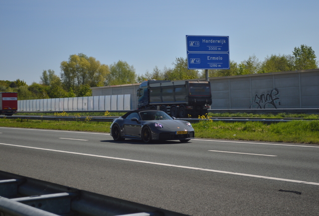 Porsche 992 Carrera 4 GTS Cabriolet MkII