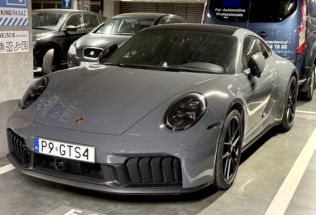 Porsche 992 Carrera 4 GTS MkII