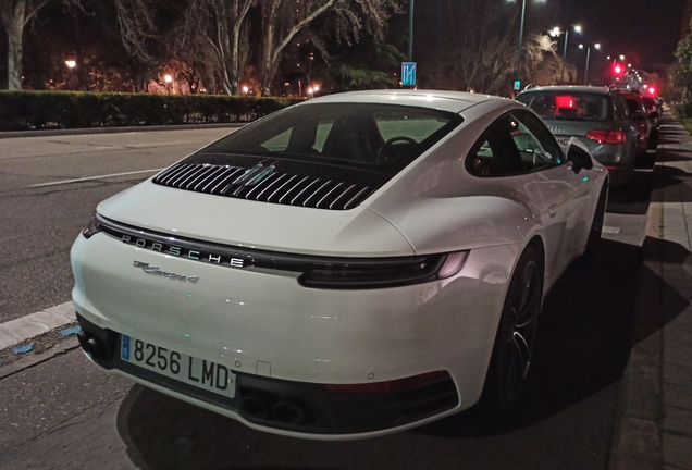 Porsche 992 Carrera 4 MkI
