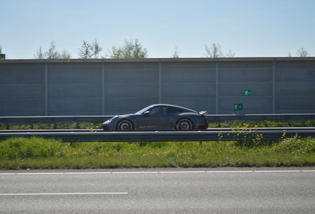 Porsche 992 Carrera 4S MkI
