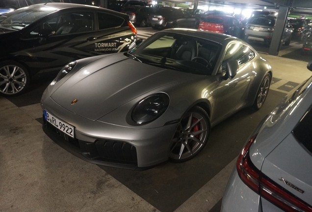 Porsche 992 Carrera GTS MkII